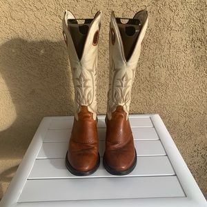 Tony Lama cowboy boots cream and brown leather 8.5